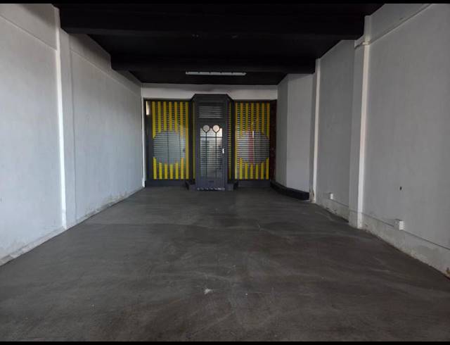 BUSINESS PROPERTY TO RENT IN SALT RIVER